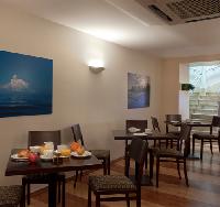 restaurant in modern 3-star Paris Property for sale near Louvre Museum