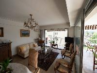 Apartment near the beaches, right in the center, comfortable
