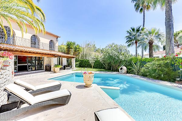 Cannes - Palm Spring Villa for Sale