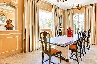 charming dining room of Cannes - Palm Spring Villa luxury apartment