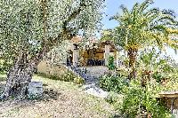 lovely and lush garden of Cannes - Palm Spring Villa luxury apartment