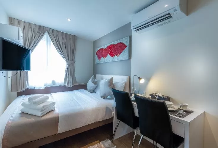 furnished Singapore South Bridge Studio King luxury apartment and vacation rental