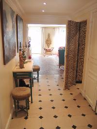 nice flooring in Saint Germaine des Prés aux Clercs luxury apartment