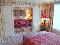 lovely bedroom in Saint Germaine des Prés aux Clercs luxury apartment