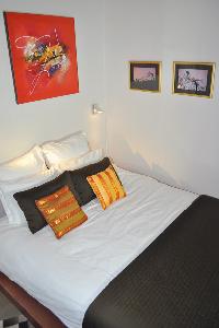 nice bedroom in Paris - Saint Paul 3 SP3 luxury apartment