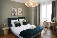 Charming 3 bedroom Haussmannien apartment in Paris 17th district