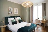 Charming 3 bedroom Haussmannien apartment in Paris 17th district