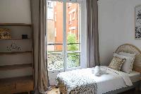 Charming 3 bedroom Haussmannien apartment in Paris 17th district
