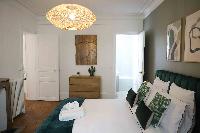 Charming 3 bedroom Haussmannien apartment in Paris 17th district