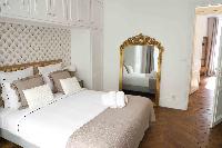 Charming 3 bedroom Haussmannien apartment in Paris 17th district