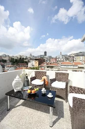 fascinating Istanbul - Black Opal 1BR Penthouse luxury apartment and holiday home