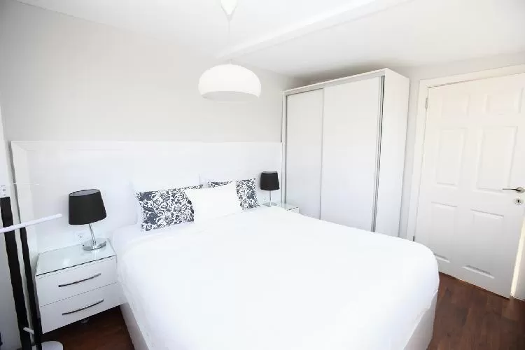 clean and fresh bedroom linens in Istanbul - Black Opal 1BR Penthouse luxury apartment and holiday h