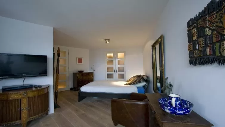 charming Amsterdam - Catherine Apartment luxury apartment and vacation rental