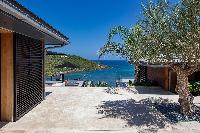 awesome seafront Saint Barth Villa Blackstone luxury holiday home, vacation rental