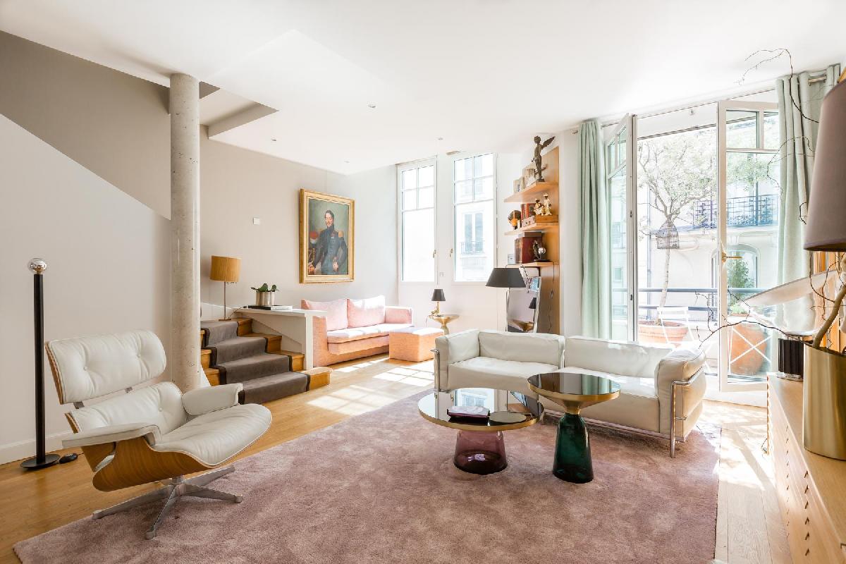 a smart 3-bedroom Paris luxury apartment in Paris’ Latin Quarter