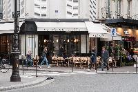 cool shops near Paris - Rue des Filles du Calvaire luxury apartment