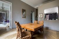 beautiful dining room of Paris - Rue du Faubourg Poissonnière IV luxury apartment
