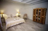 clean bed sheets in Saint Barth Villa Suite Harbour luxury holiday home, vacation rental