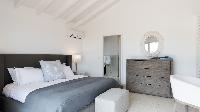 pristine bedding in Saint Barth Villa Avalon luxury holiday home, vacation rental