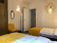 clean and fresh bedding in Saint Germain des pres - Abbé Grégoire luxury apartment