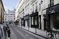 vibrant neighborhood of Marais - Saint Claude luxury apartment