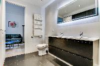 nice bathroom in Champs Elysées - Foch - 1 Bedroom luxury apartment