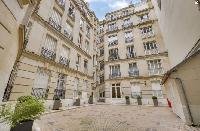 quaint courtyard in Paris luxury apartment