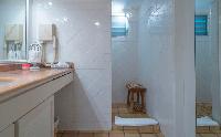 clean bathroom in Saint Barth Villa Alizée D'Eden luxury holiday home, vacation rental