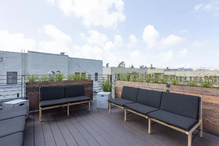 cool terrace of Mission District Albion Street II luxury vacation rental