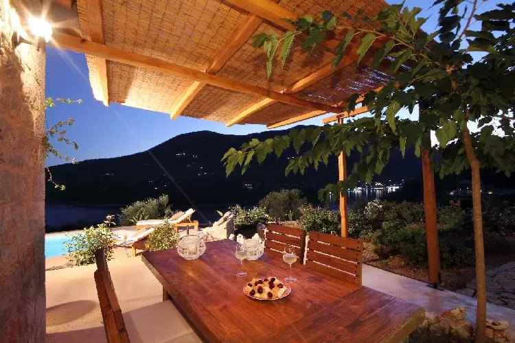 romantic Lefkas Amapola Villa Phos luxury holiday home, vacation rental