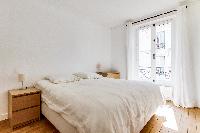 neat and nice bedroom in Trocadero - Longchamps luxury apartment