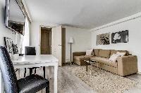 nice furnishings in Montorgeuil - Argout luxury apartment