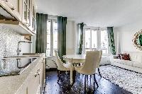 fabulous Montorgeuil - Stuart luxury apartment