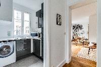 neat modern kitchen of Beaugrenelle - Saint Charles luxury apartment