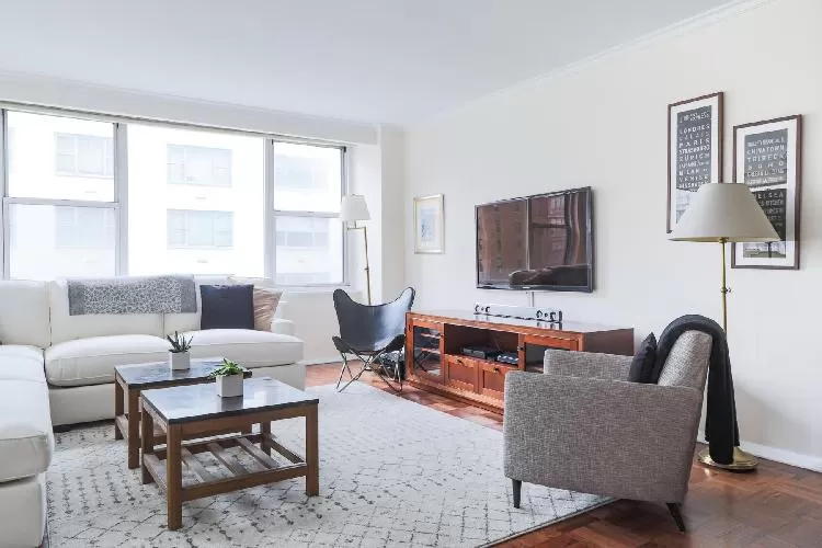 charming New York 2nd Avenue luxury apartment