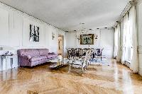 pleasant sitting room in Champs Elysées - Foch III - 3 Bedrooms luxury apartment