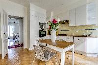 cool dinette in Champs Elysées - Foch III - 3 Bedrooms luxury apartment