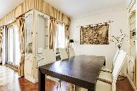 delightful dining area in Trocadéro - Poincaré 3 Bedrooms I luxury apartment