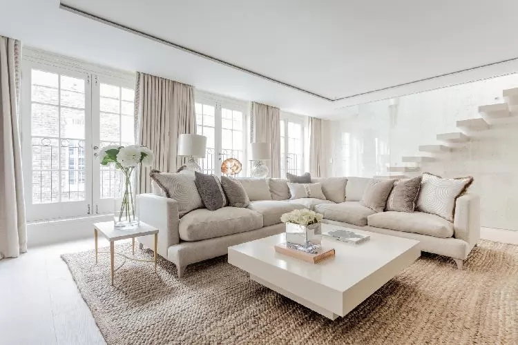 sunny and airy Belgravia - Eaton Mews South luxury apartment