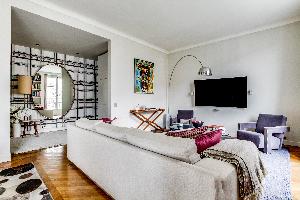 fully furnished Ternes luxury apartment, vacation rental