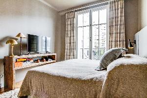 adorable Ternes luxury apartment, vacation rental