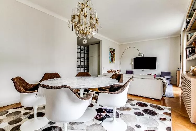 neat Ternes luxury apartment, vacation rental