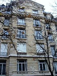 charming building of Tour Eiffel - Place des Etats Unis luxury apartment