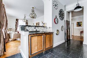 delightful kitchen of Marais - Francs Bourgeois luxury apartment