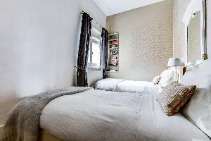 snug Marais - Francs Bourgeois luxury apartment