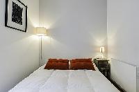 fresh and clean bedding in Saint Germain des Prés - Dragon I luxury apartment