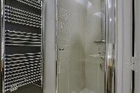 fresh and clean toilet and bath in Saint Germain des Prés - Dragon I luxury apartment