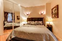 awesome bedroom in Saint Germain des Pres - Rennes II luxury apartment