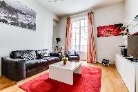 neat Champs Elysées - Paul Baudry 1 bedroom luxury apartment