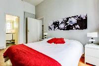 fresh and clean bedding in Champs Elysées - Paul Baudry 1 bedroom luxury apartment